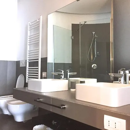 Bed & Breakfast Residenza Santa Lu Naples
