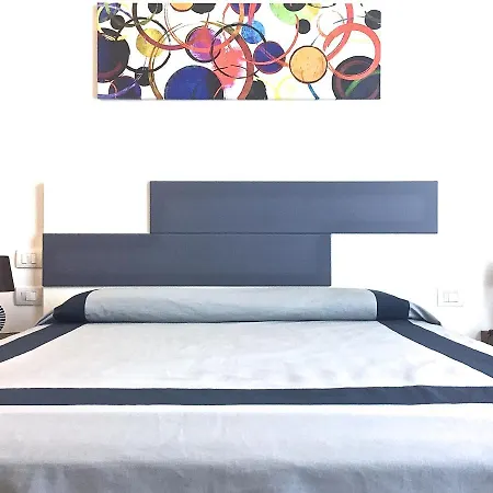 Residenza Santa Lu * Naples