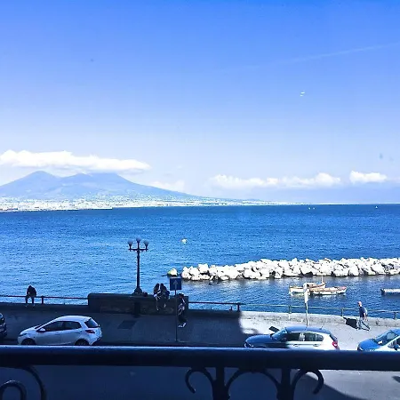 Bed & Breakfast Residenza Santa Lu Naples