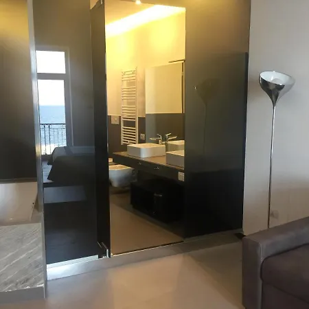 Residenza Santa Lu Neapol