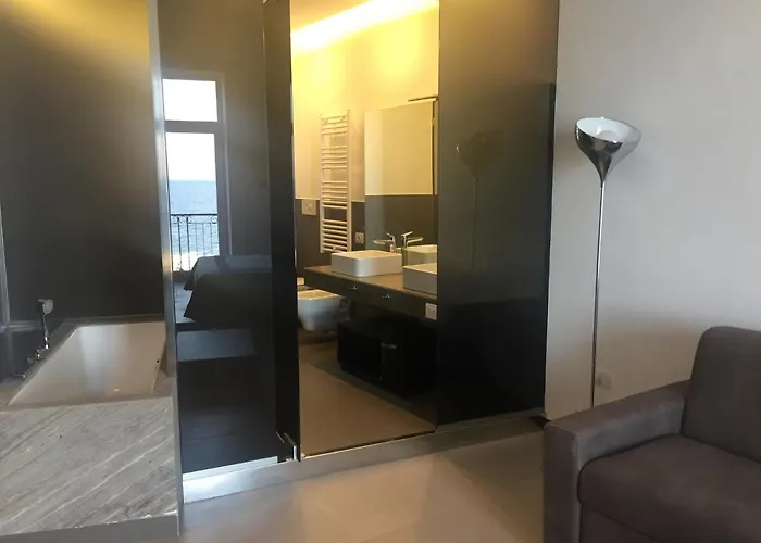 Residenza Santa Lu نابولي
