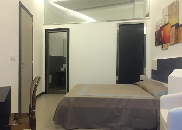 فندق مبيت وإفطار Residenza Santa Lu نابولي